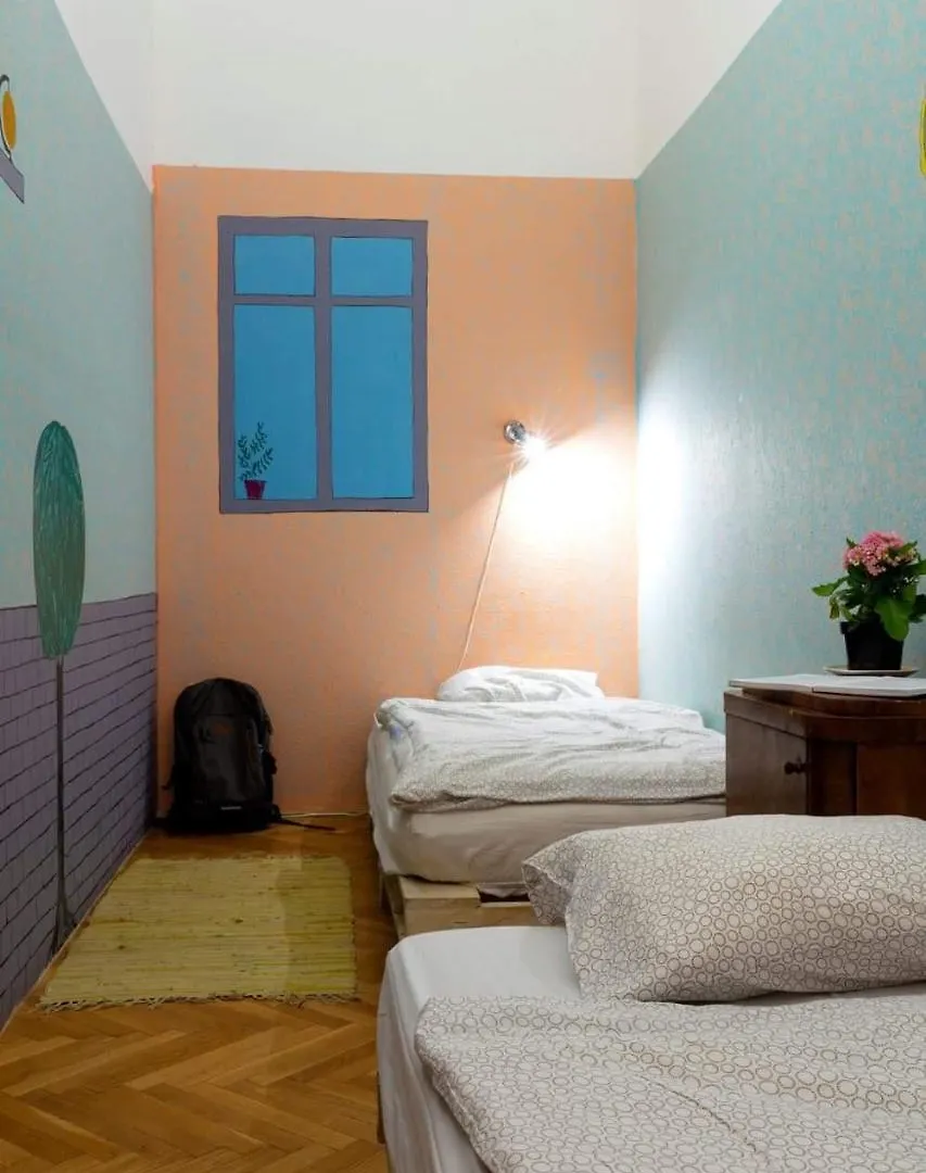 Baroque Hostel & Coworking Budapeşte 0*,  Macaristan