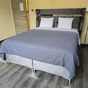 https://right-choice-studio.hotelsantwerp.net