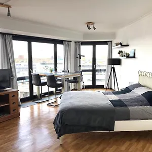 https://cosy-modern-studio-with-an-awesome-view-of-ostend.bruges-hotels.info