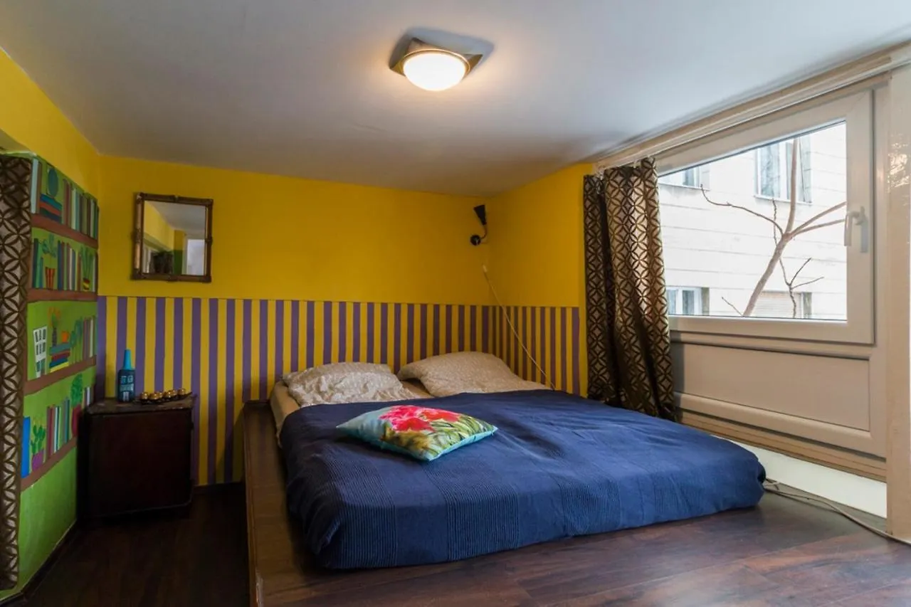 Baroque Hostel & Coworking Budapest